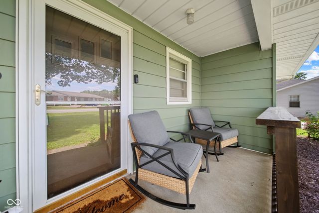1519 E Springhill Drive, Terre Haute, IN 47802