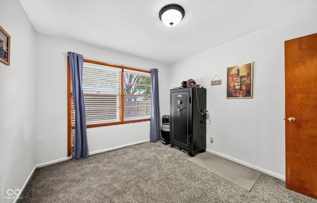 1519 E Springhill Drive, Terre Haute, IN 47802