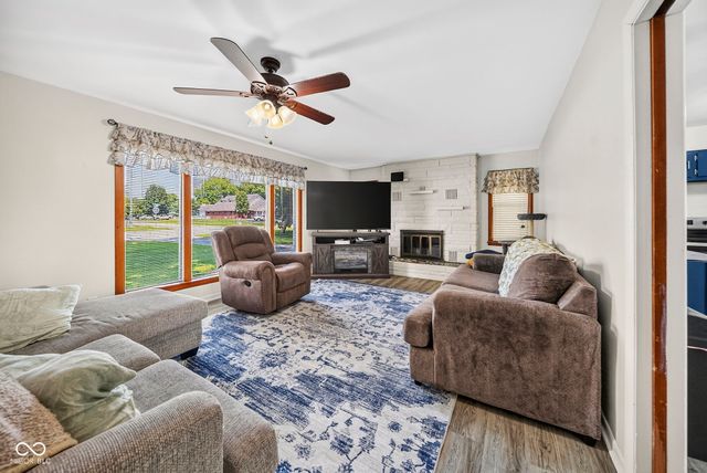 1519 E Springhill Drive, Terre Haute, IN 47802