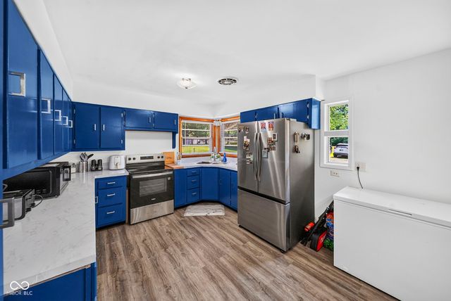1519 E Springhill Drive, Terre Haute, IN 47802