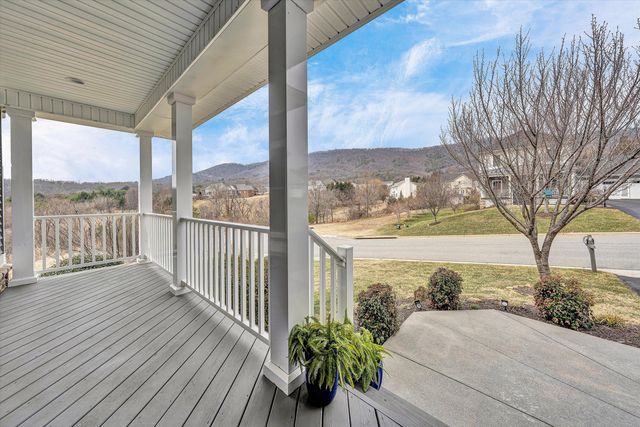5690 Sullivan LN, Roanoke, VA 24012