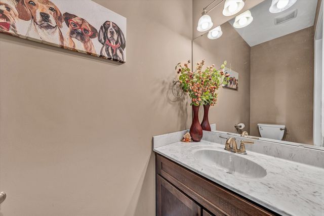 5690 Sullivan LN, Roanoke, VA 24012