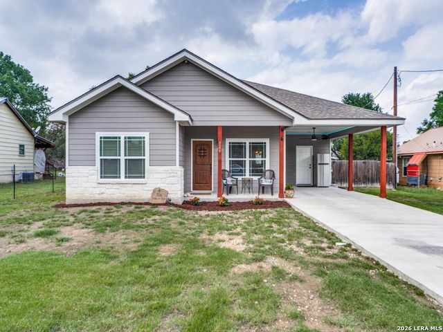 326 VALLEY STAR DR, Canyon Lake, TX 78133