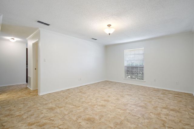 1430 N Trail Drive, Carrollton, TX 75006