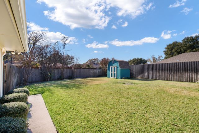 1430 N Trail Drive, Carrollton, TX 75006