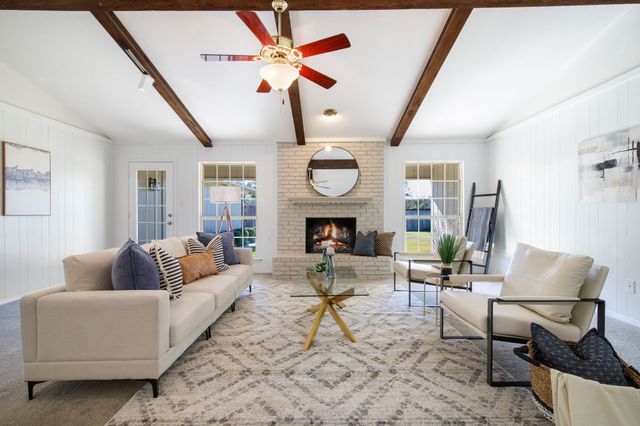 1430 N Trail Drive, Carrollton, TX 75006