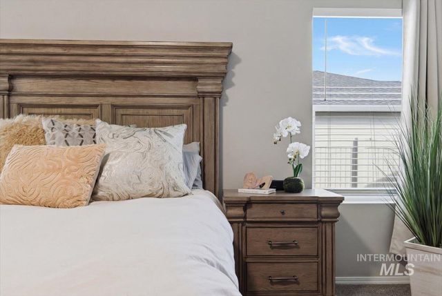 17627 N Helmer Ave, Nampa, ID 83687