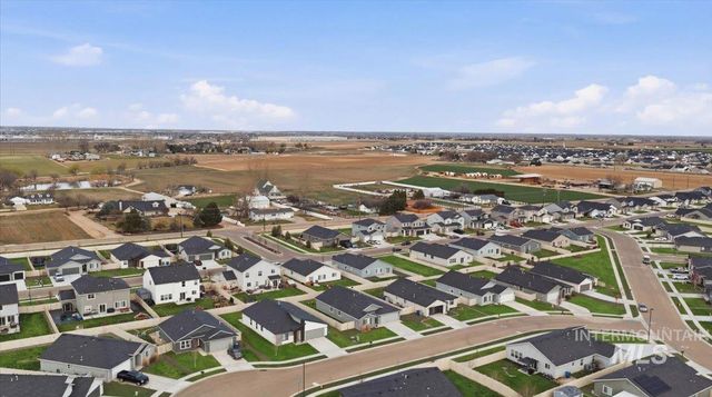 17627 N Helmer Ave, Nampa, ID 83687