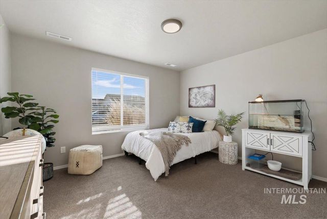 17627 N Helmer Ave, Nampa, ID 83687