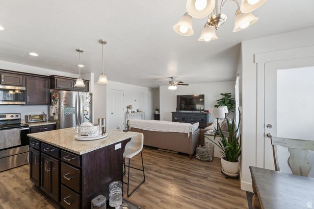 932 N OLSON DR, Saratoga Springs, UT 84045
