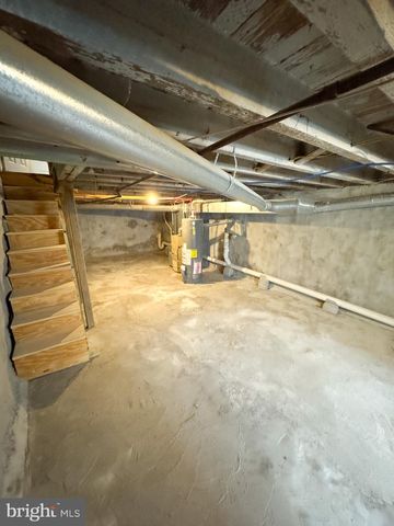 1533 S ALLISON ST, Philadelphia, PA 19143