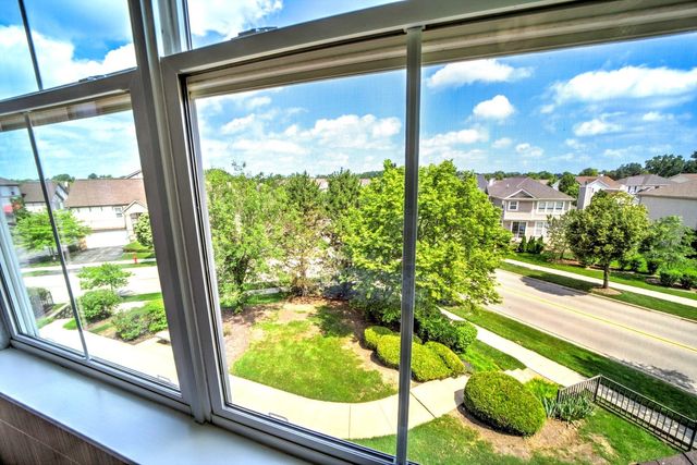 806 June Terrace, Lake Zurich, IL 60047