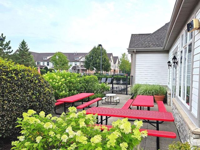 806 June Terrace, Lake Zurich, IL 60047