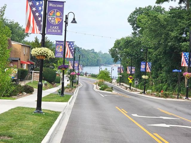 806 June Terrace, Lake Zurich, IL 60047