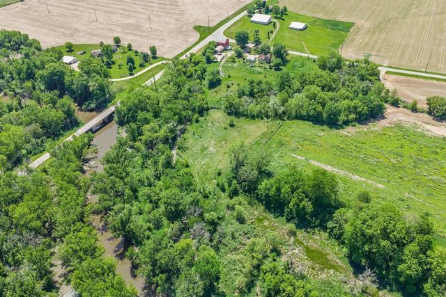 E7084 Ski Hill Road, Reedsburg, WI 53959