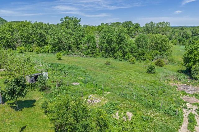 E7084 Ski Hill Road, Reedsburg, WI 53959