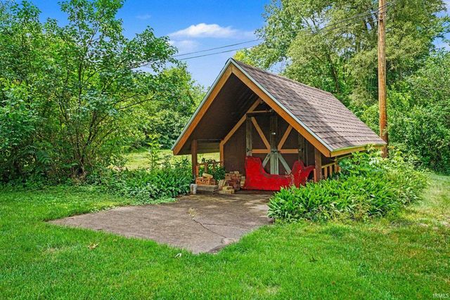 23363 Circle Lane, Elkhart, IN 46514