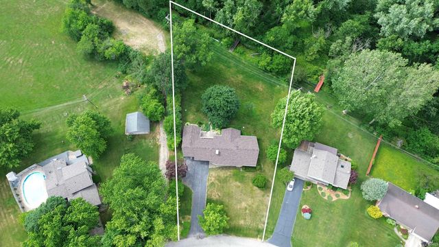 23363 Circle Lane, Elkhart, IN 46514