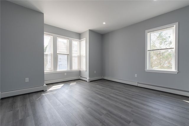 49 hollis Street, Providence, RI 02907