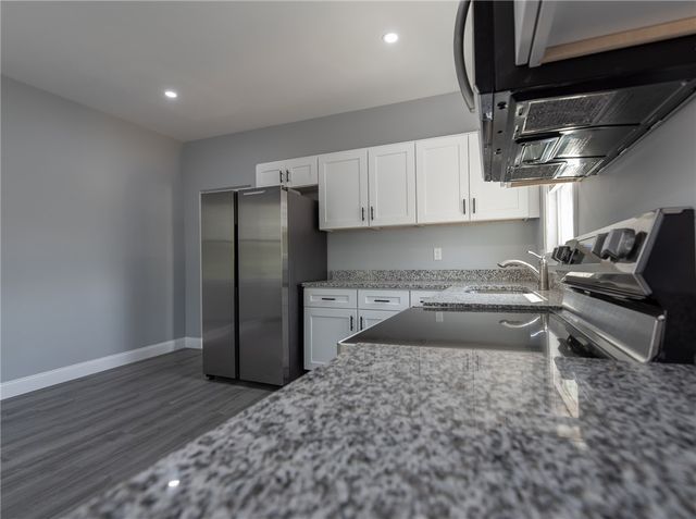 49 hollis Street, Providence, RI 02907