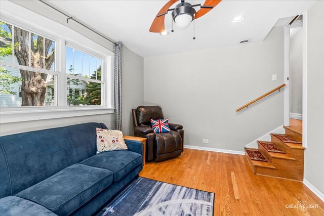 508 Newton Avenue, Glen Ellyn, IL 60137