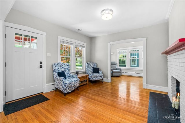 508 Newton Avenue, Glen Ellyn, IL 60137
