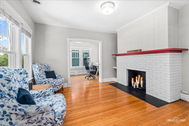 508 Newton Avenue, Glen Ellyn, IL 60137