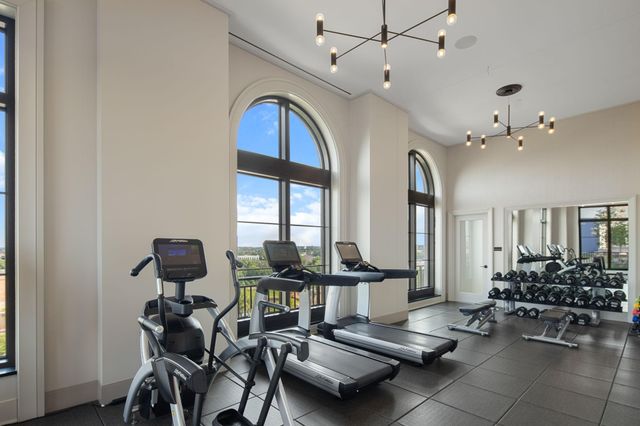 1111 W River Parkway 25A, Minneapolis, MN 55415
