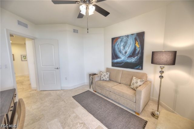 2090 W First ST 1009, Fort Myers, FL 33901