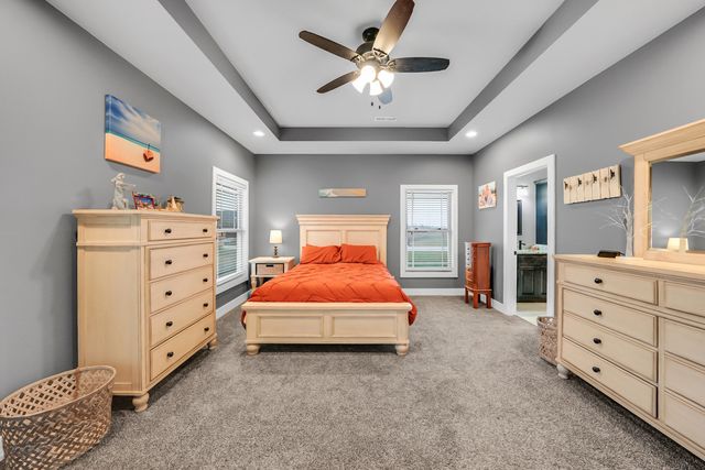 5804 STEEPLEGATE CT, Wardsville, MO 65101