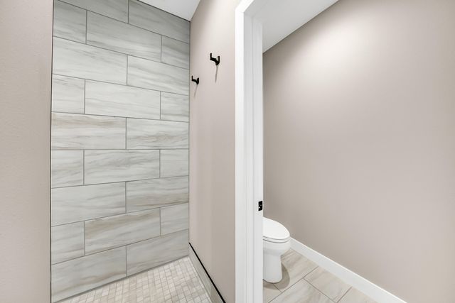 5804 STEEPLEGATE CT, Wardsville, MO 65101