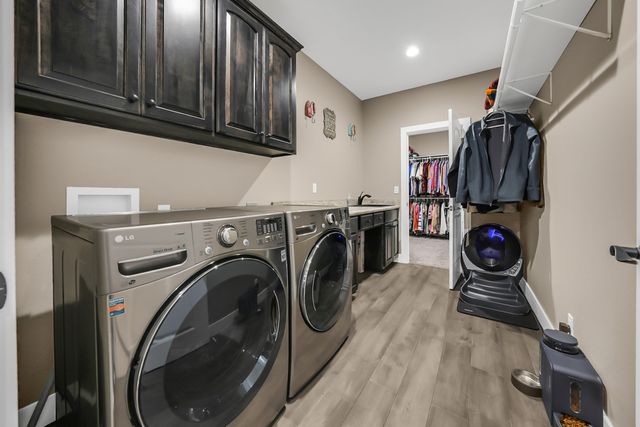 5804 STEEPLEGATE CT, Wardsville, MO 65101