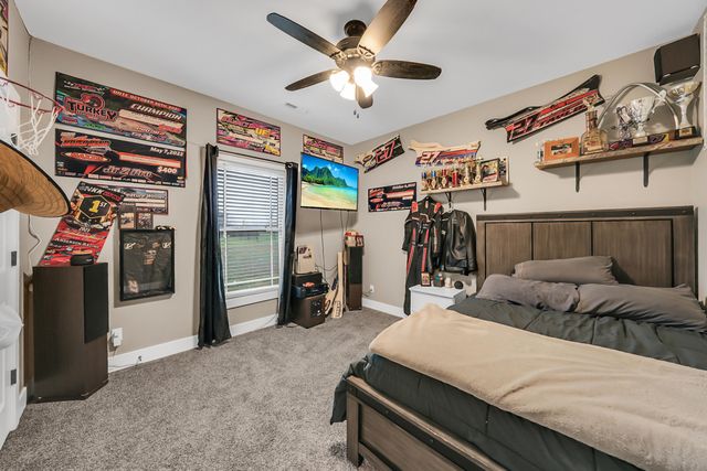 5804 STEEPLEGATE CT, Wardsville, MO 65101