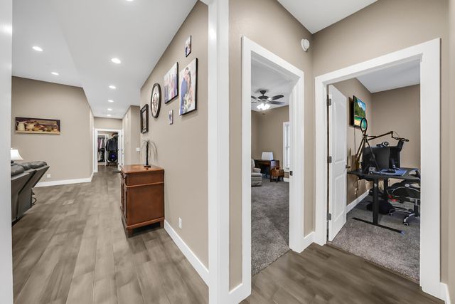 5804 STEEPLEGATE CT, Wardsville, MO 65101