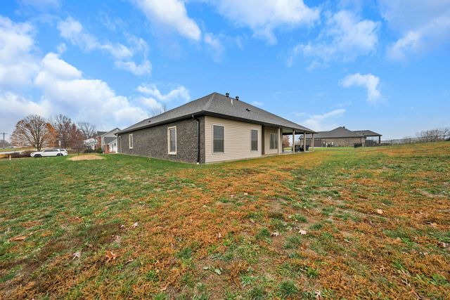 5804 STEEPLEGATE CT, Wardsville, MO 65101