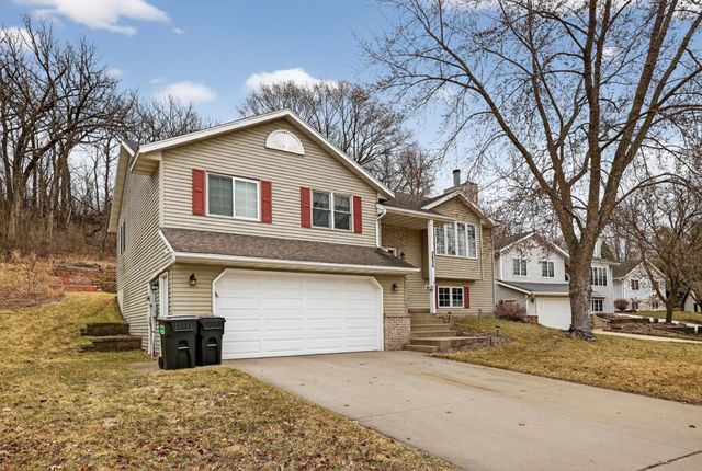 2826 Northern Slopes Lane NE, Rochester, MN 55906