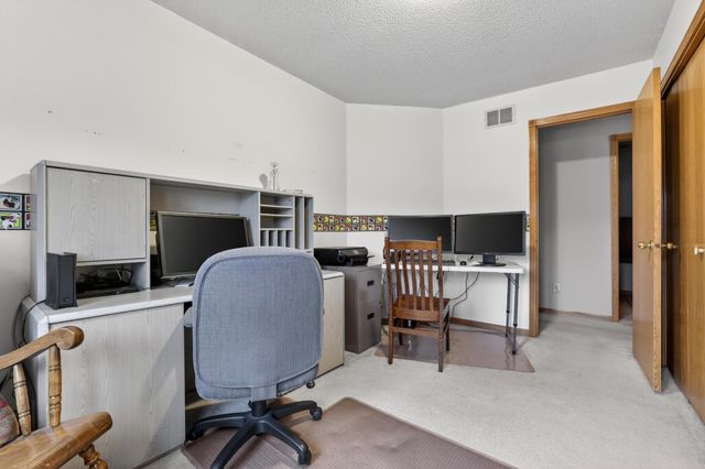 2826 Northern Slopes Lane NE, Rochester, MN 55906