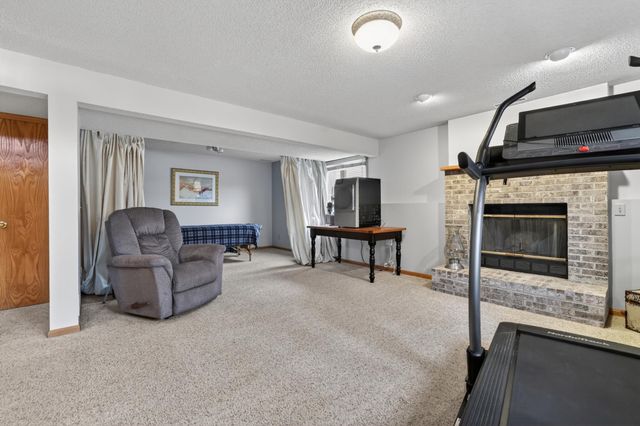 2826 Northern Slopes Lane NE, Rochester, MN 55906