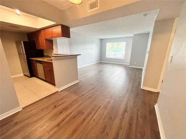 10200 GANDY BOULEVARD N 813, St Petersburg, FL 33702