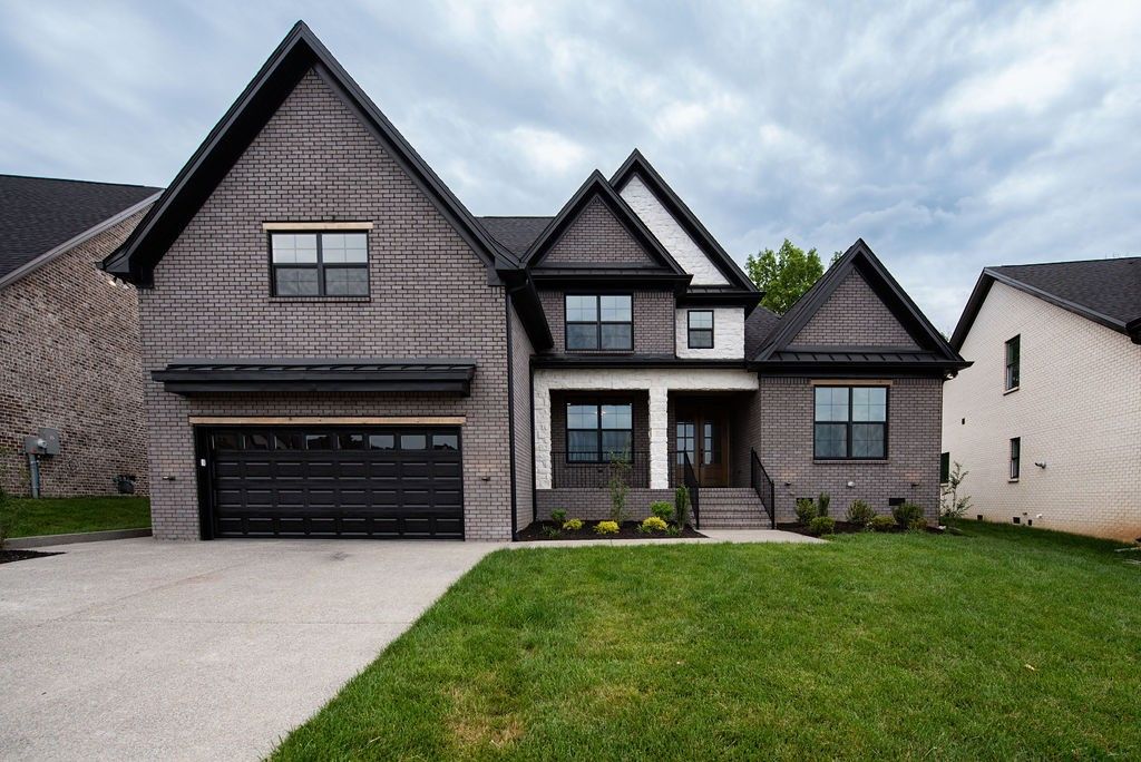 175 Karen Drive, Mount Juliet, TN 37122