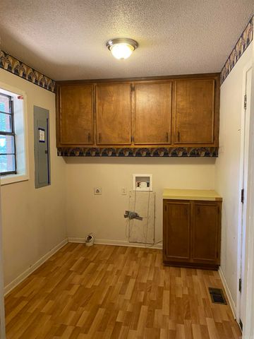 202 Foxfire Drive, Paragould, AR 72450