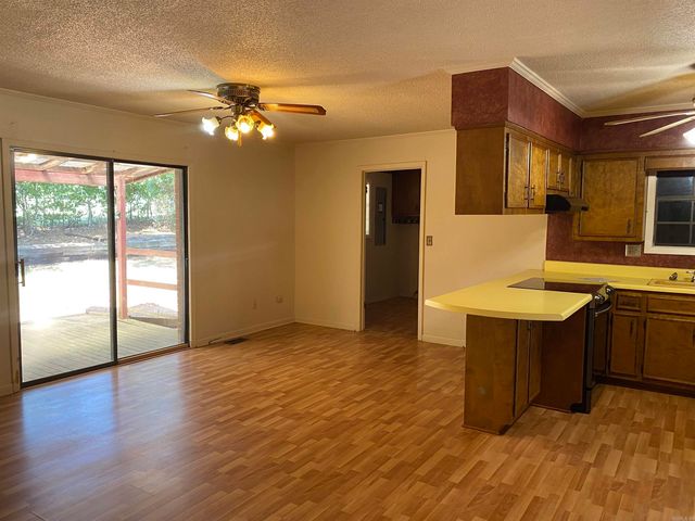 202 Foxfire Drive, Paragould, AR 72450