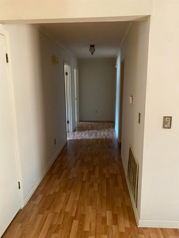 202 Foxfire Drive, Paragould, AR 72450