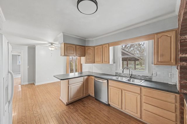 551 Bellevue Rd, N, Nashville, TN 37221