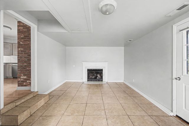 551 Bellevue Rd, N, Nashville, TN 37221