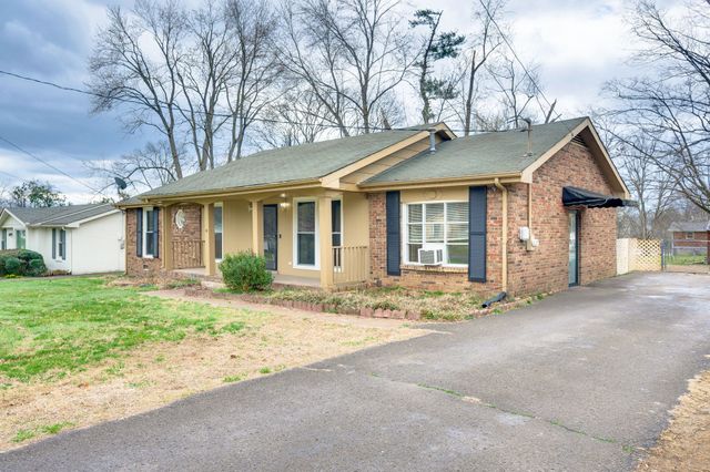 551 Bellevue Rd, N, Nashville, TN 37221
