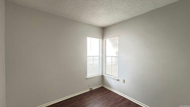 9633 IVY BEND ST, San Antonio, TX 78250