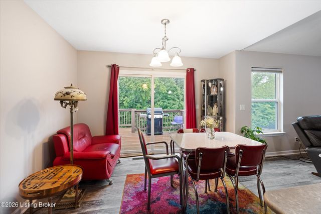 11400 Pebble Trace, Louisville, KY 40229