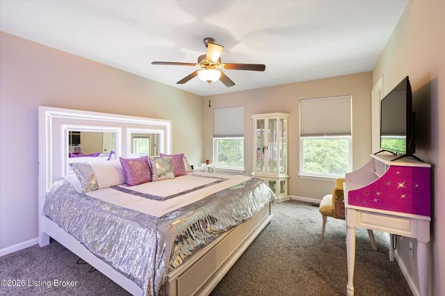 11400 Pebble Trace, Louisville, KY 40229
