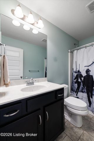 11400 Pebble Trace, Louisville, KY 40229